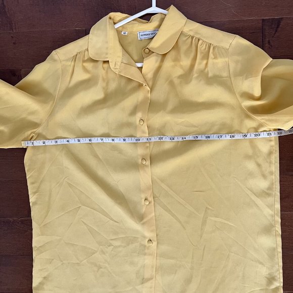 Mustard yellow sheer long-sleeved blouse - Picture 4 of 5